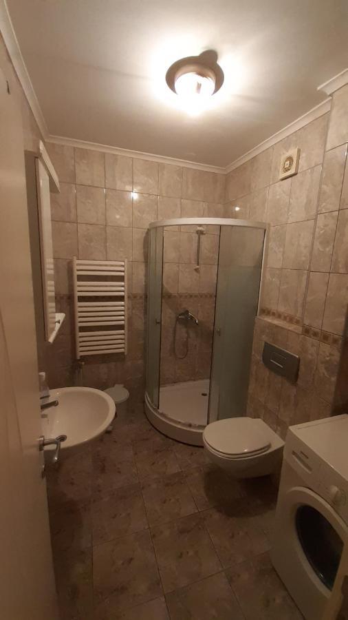 Apartamento Sirmijum Hause Sremska Mitrovica Exterior foto